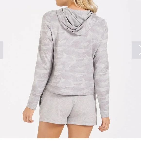 Vuori Halo Essential Hoodie Camo Size S - Picture 3 of 9